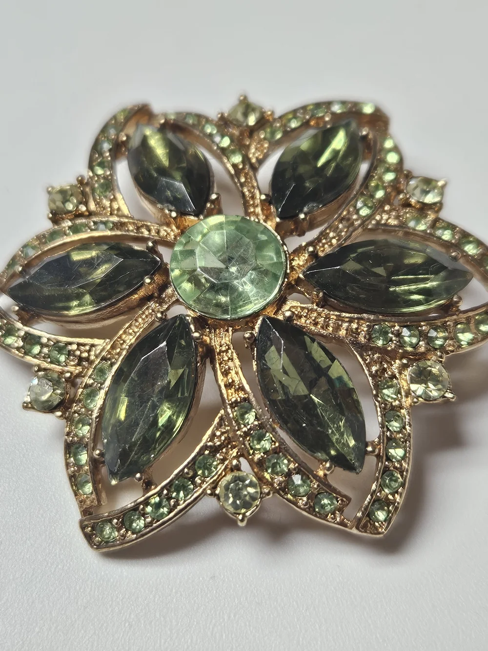 Gold-Tone Olive / Peridot Green Crystal Floral Brooch Pin